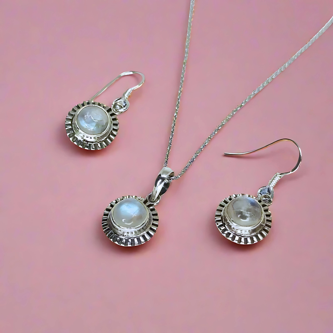 White Stone Sunflower Sterling Silver Pendant Set with Chain for Women