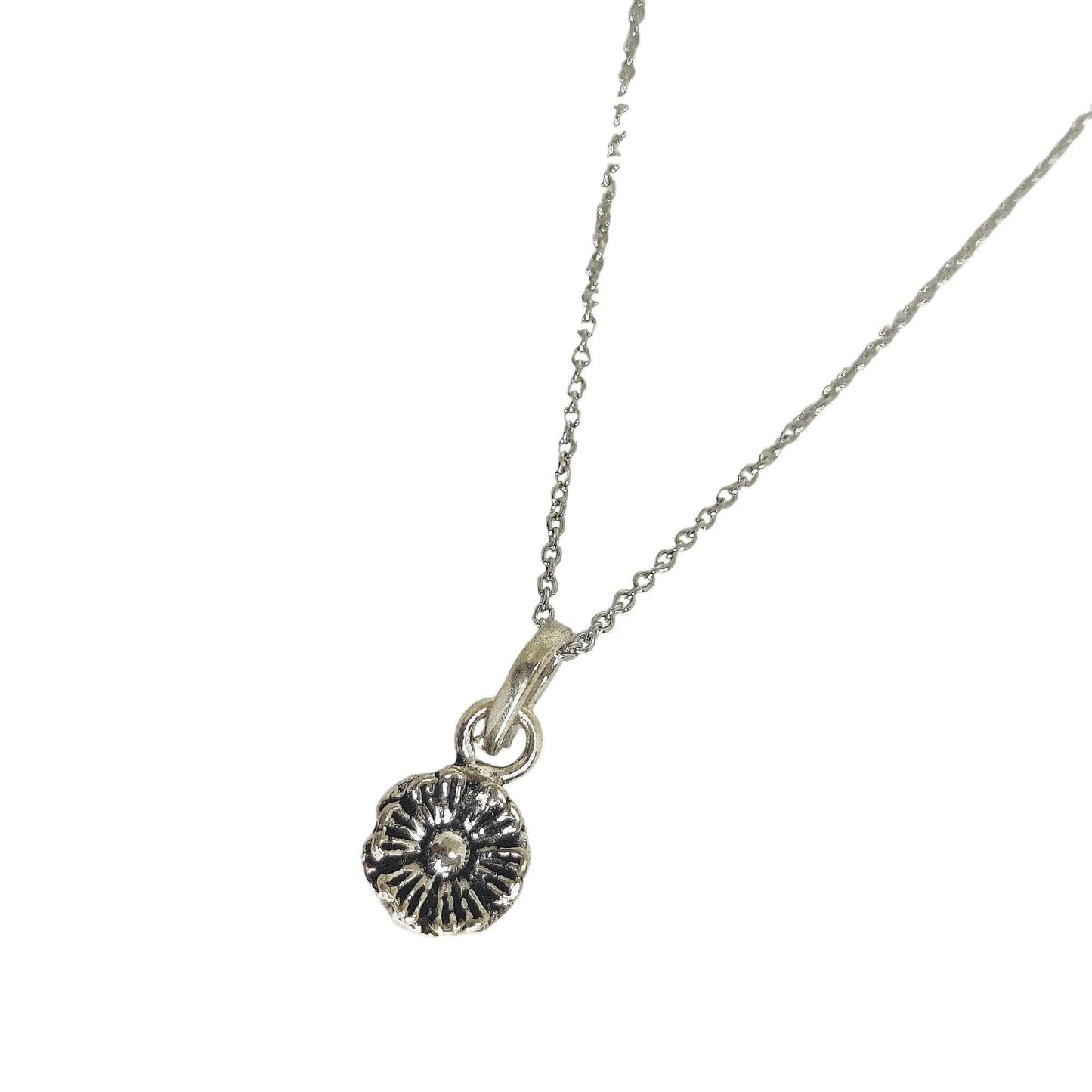 Oxidized Silver Flower Pendent Set With Chain For Women - Rivansh