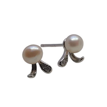 Pearl 925 Studs Earrings for Women - Rivansh